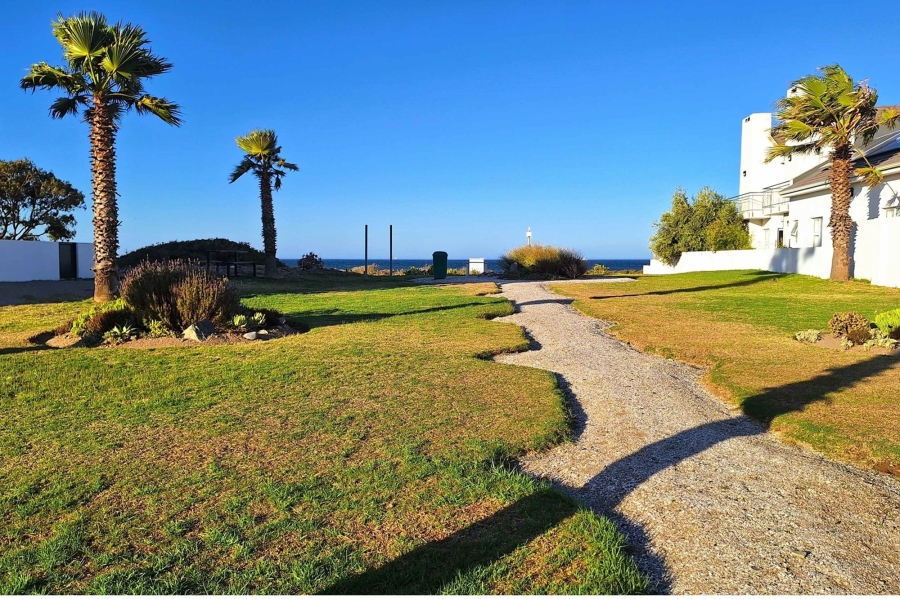 3 Bedroom Property for Sale in Sandy Point Western Cape